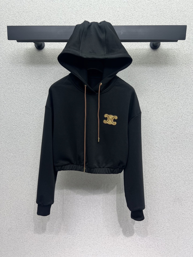 Ce1i*e outwears